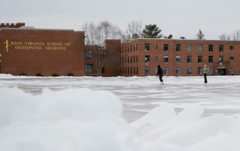 two people ice skating